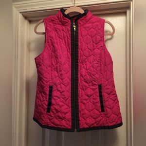EUC Women's Crown & Ivy puffer vest size medium.